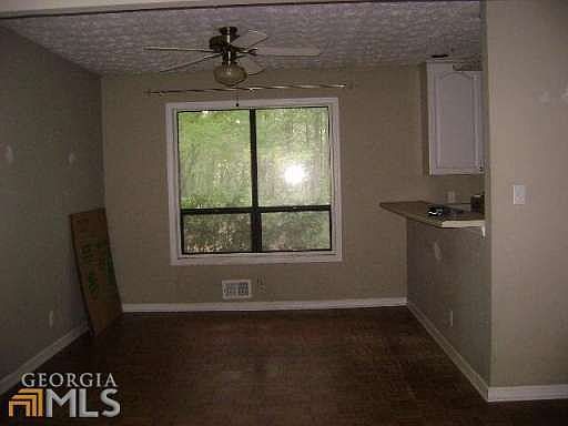 5th image of 2615 King George Ct NE