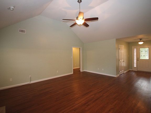 5th image of 214 Crown Heights Way