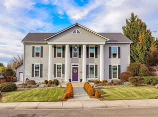 3577 Cherry Ln, Medford, OR