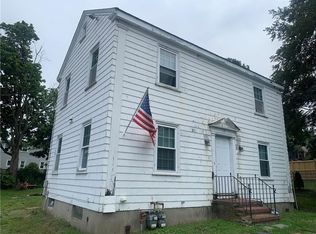 19 Admiral Kalbfus Rd, Newport, RI 02840