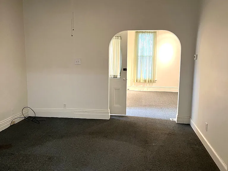 2916 Peach St #1 — Photo 3