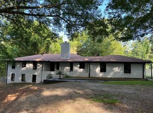 1190 Hope Rd, Sandy Springs, GA 30350