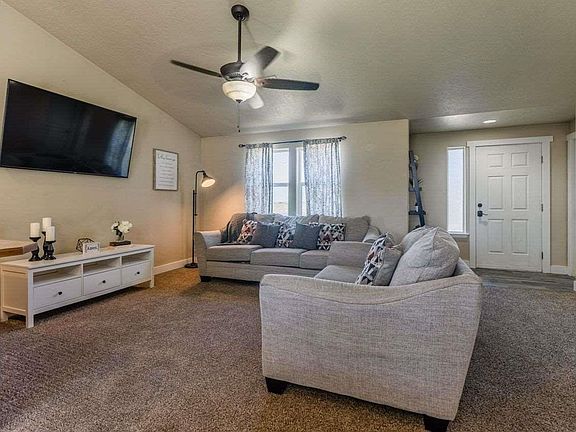 4th image of 6318 Robert Wayne Dr