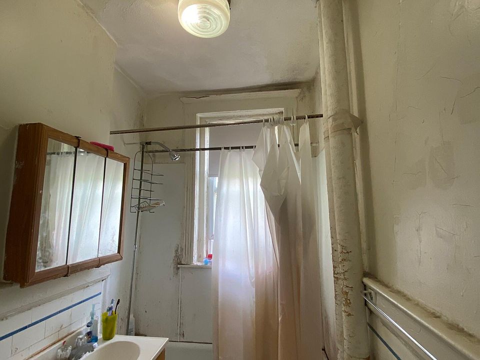 2nd image of 233 Park Dr #10