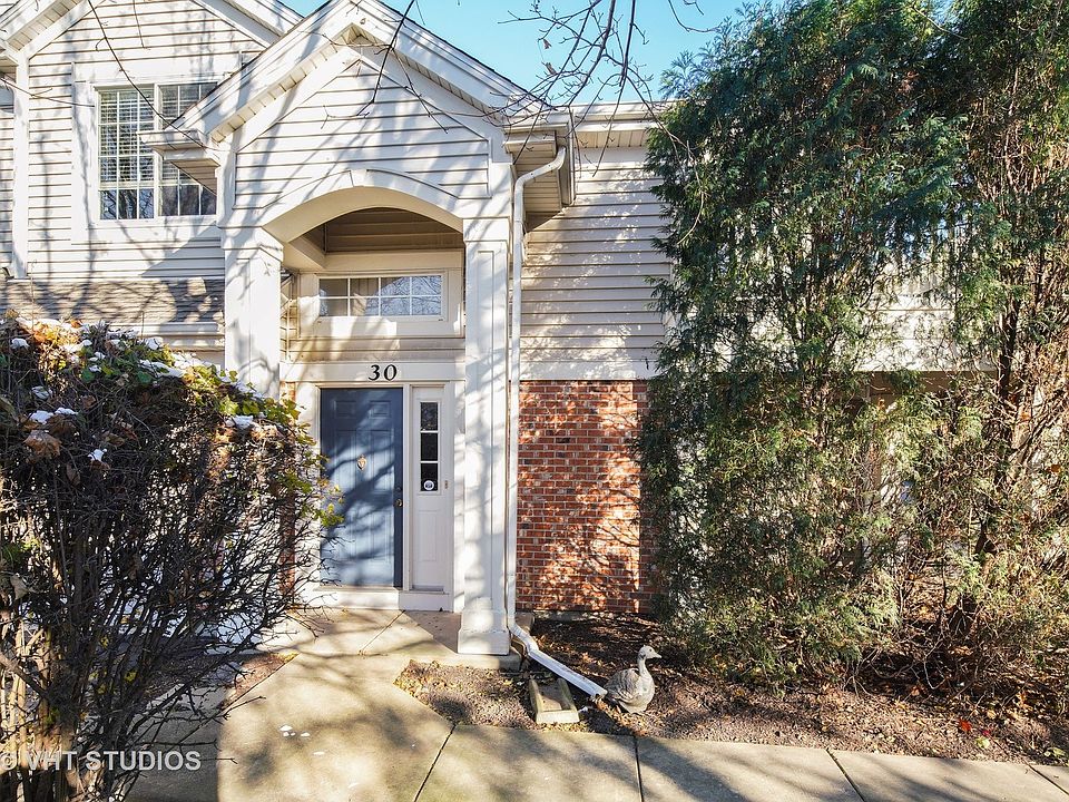 1st image of 30 W Briarwood Dr