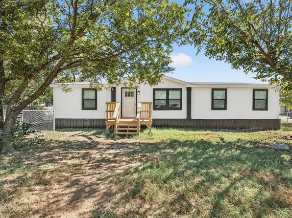 1205 N Columbia St, Stephenville, TX 76401