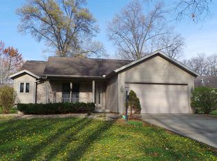 55382 Osborn Ave, Elkhart, IN 46514