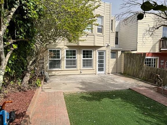 2nd image of 2651 20th Ave