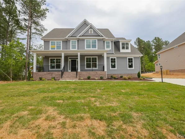 5204 Brandon Pines Dr, Providence Forge, VA 23140