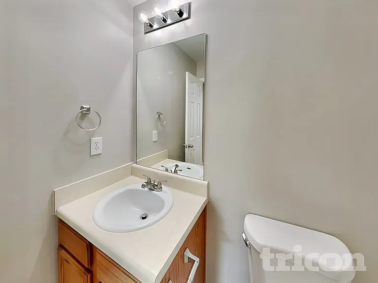 3131 Berthas Overlook — Photo 17