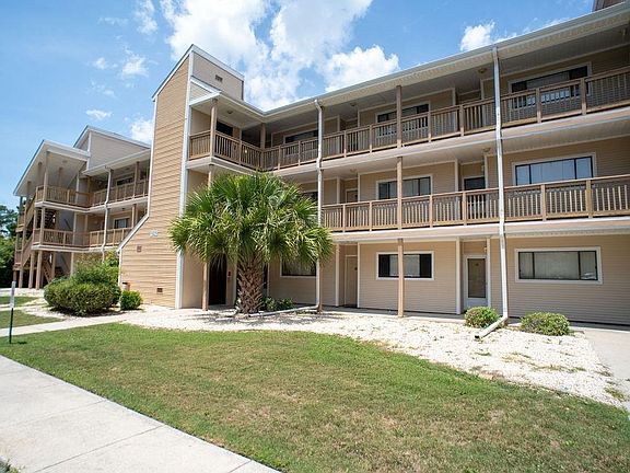 4th image of 1025 Plantation Dr. #3435