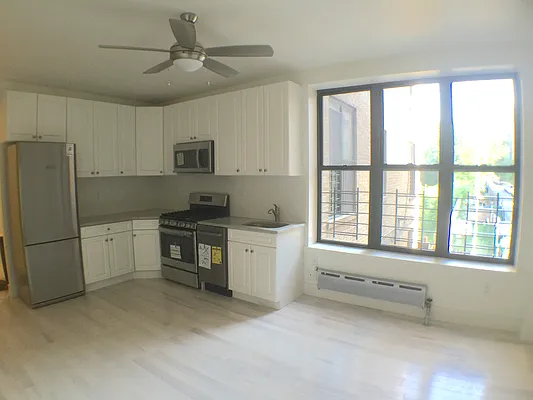 Rented by Newcastle Realty Services | media 2