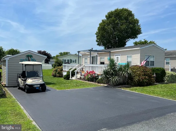 12520 E Helmsman Way, Berlin, MD 21811