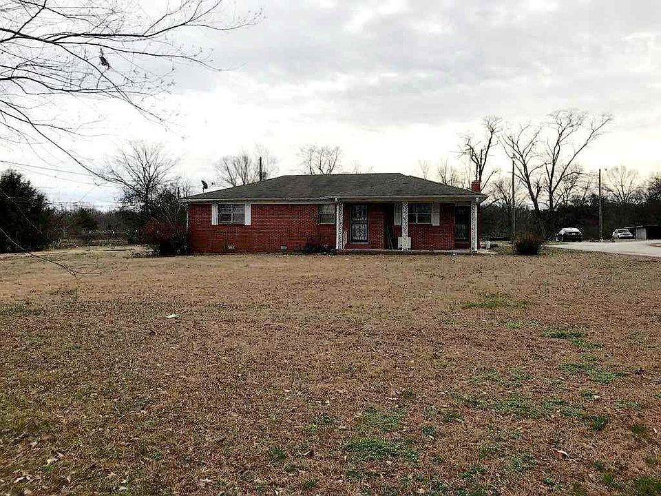 2nd image of 2902 Us Highway 79 N