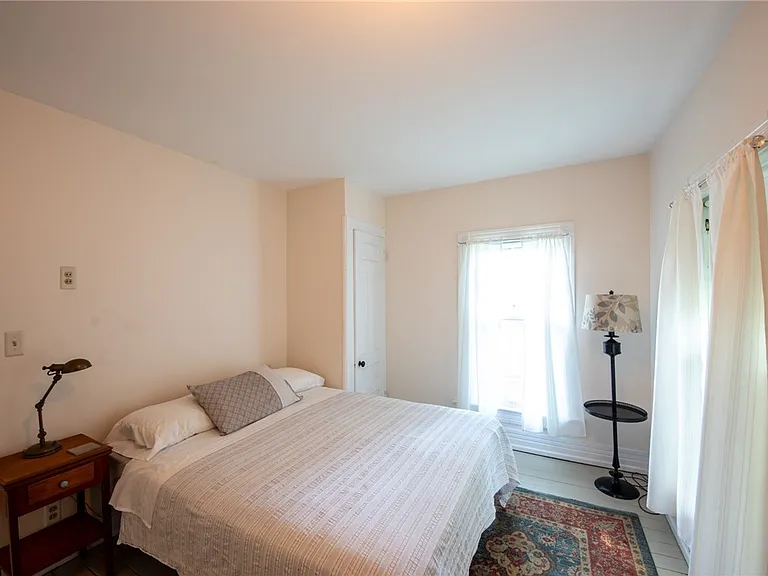 35 Cherry St — Photo 11