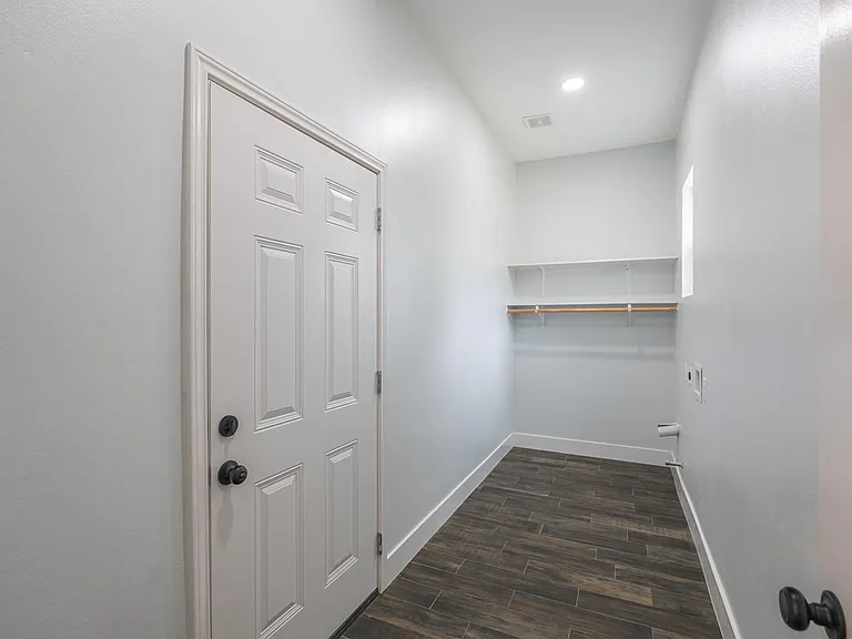 32507 Westwood Square West W — Photo 7