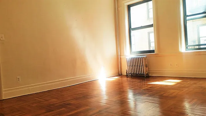 Rented by Lang Realty LLC | media 5