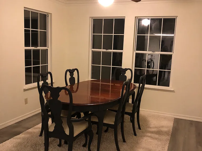140 Helgren Ct — Photo 5