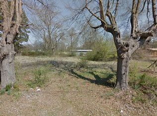 1821 S Marsh St, Pine Bluff, AR 71603