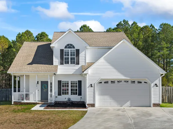 203 Azalea Blossom Court, Maysville, NC 28555