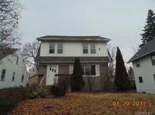 484 Tarrington Rd, Rochester, NY 14609