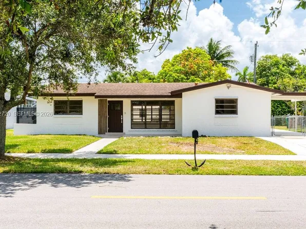 19390 Whispering Pines Rd, Cutler Bay, FL 33157
