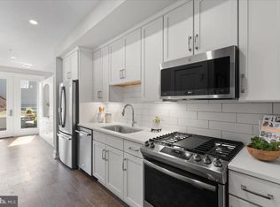 1800 Mount Vernon Ave #202, Alexandria, VA 22301