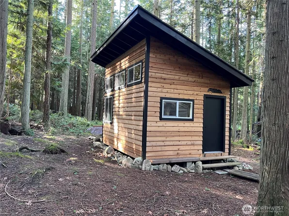 121 Haidah, Center Island, WA 98221