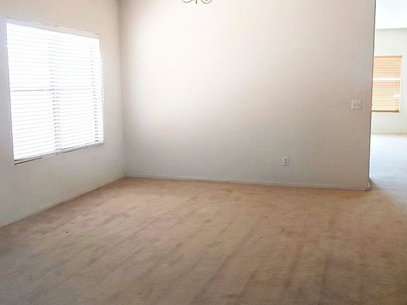 2nd image of 625 W Silver Reef Ct