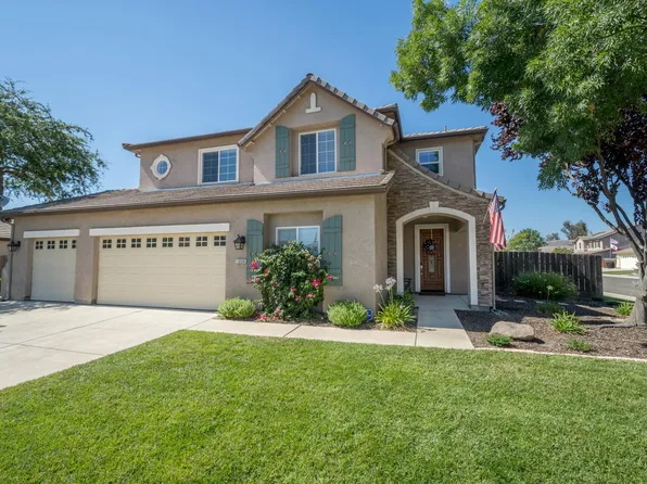 1808 W Picadilly Ln, Hanford, CA 93230