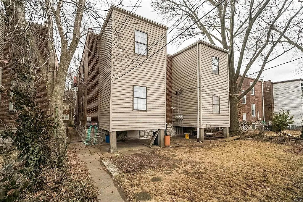 2009 Maury Ave - 2009A — Photo 3