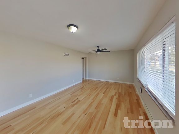 2nd image of 10934 Vargas Dr