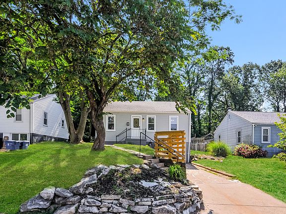 3rd image of 514 Averill Ave