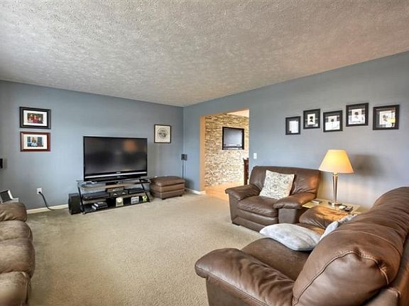 5th image of 6505 Dew Point Ct SE
