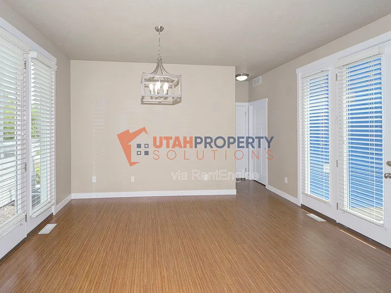 10243 S Petaluma Way — Photo 11