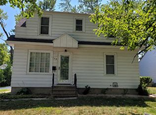 149 Kenmore St NE, Cedar Rapids, IA 52402