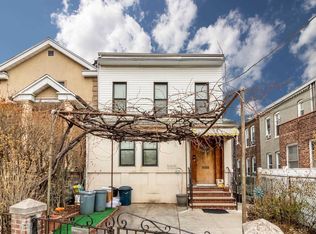 4515 30th Rd, Long Island City, NY 11103