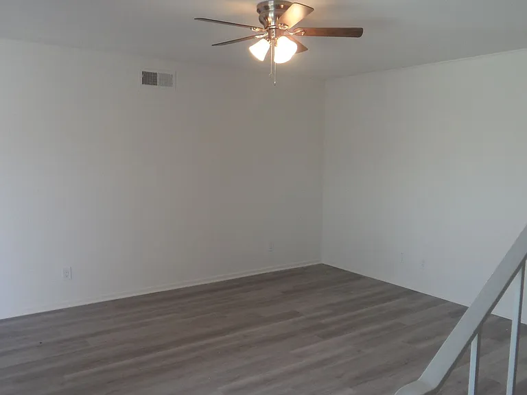 1189 N Shattuck St #A-C — Photo 20