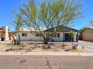 825 W Elna Rae St, Tempe, AZ 85281
