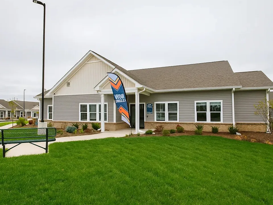 Sunspring Apartments