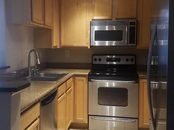 4th image of 3525 Grove St Unit 214