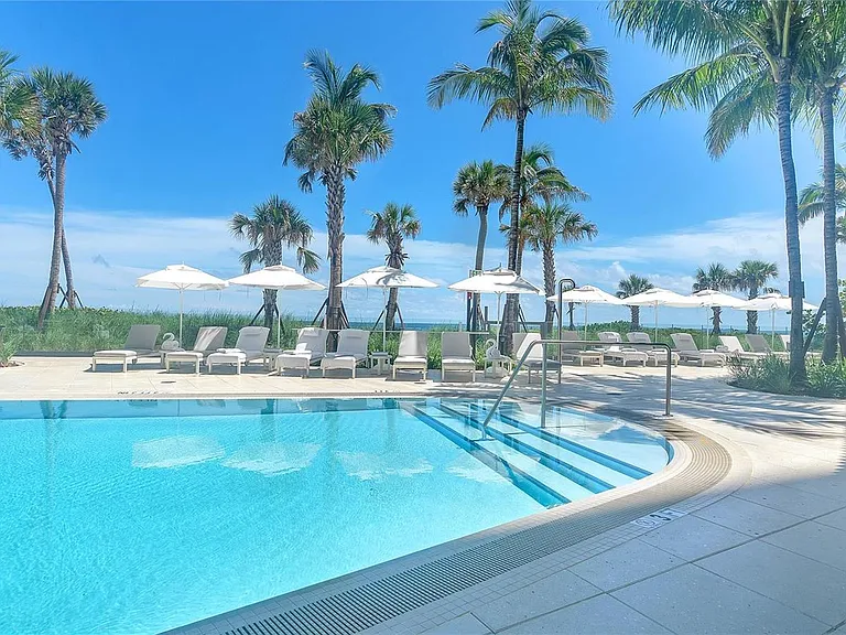 1116 N Ocean Blvd #303 — Photo 41