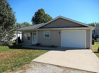 741 S Liberty St, Ottawa, KS 66067