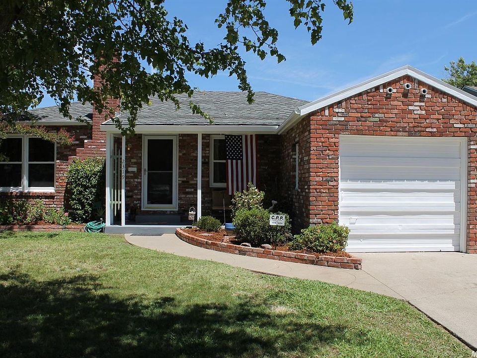 1st image of 2319 Anita Ave