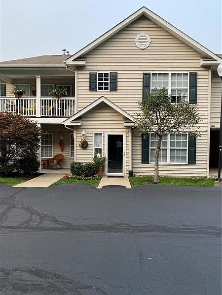 1st image of 3201 Lenox Dr