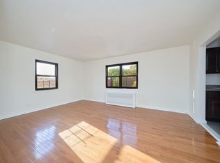 15039 72nd Dr APT 3B, Flushing, NY 11367