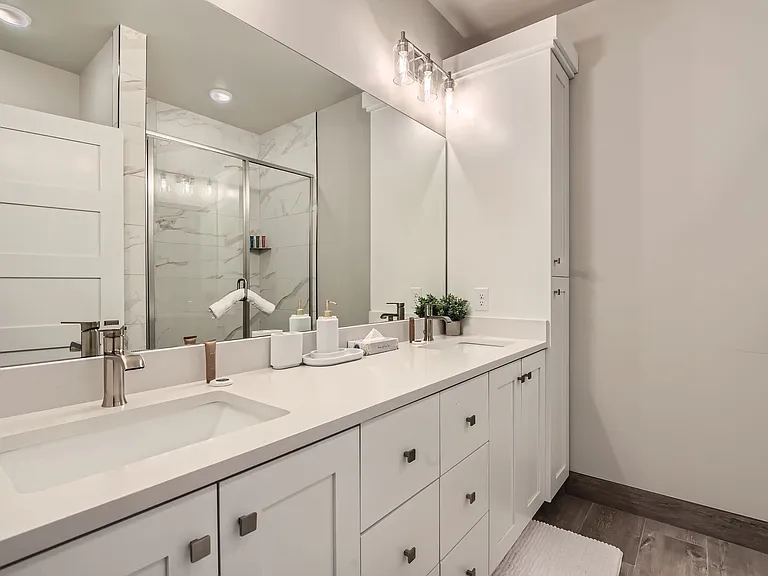 1169 W Helling Cir #101 — Photo 9