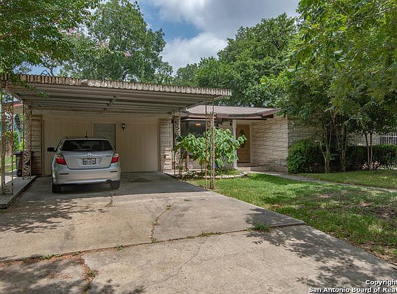 2nd image of 351 Altgelt Ave