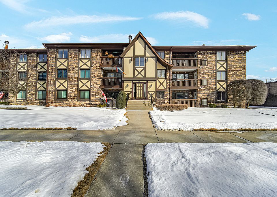1st image of 13751 Lamon Ave APT 106