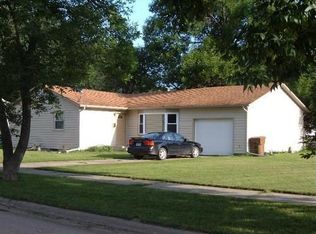 369 16th St SE, Huron, SD 57350
